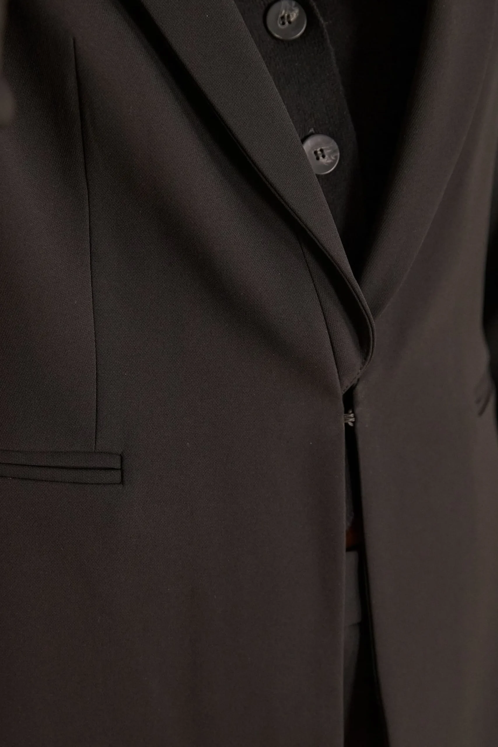 Maison 123 Blazers|Vestes Noires>Veste de tailleur REINE Produit labellisé We Care mettant en avant l'utilisation de matières plus responsables et la valorisation de la production locale NOIR